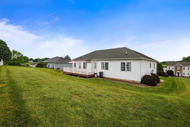 902 Waterton St, Staunton, VA 24401 - rear view of property featuring a wooden deck and a yard