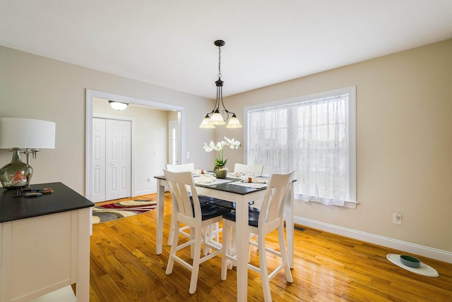 902 Waterton St, Staunton, VA 24401 - dining room featuring light wood finished floors