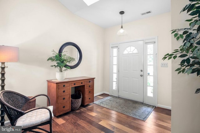 9204 Saint Andrews Ln, Fredericksburg, VA 22408 - entryway with dark wood finished floors and baseboards