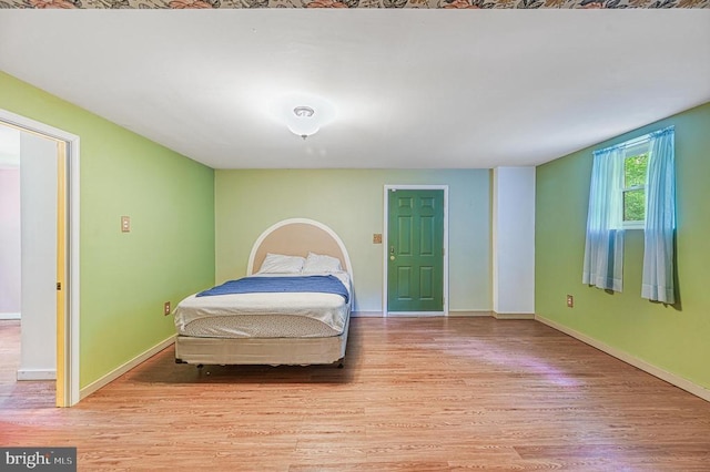 7312 Sugar Hollow Rd, Orange, VA 22960 - bedroom featuring light wood-style floors and baseboards
