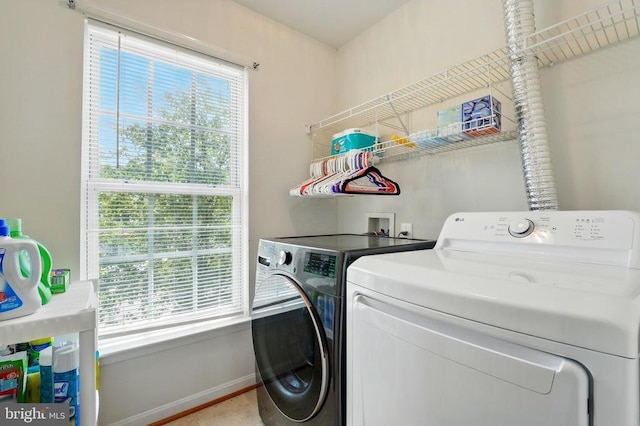 230 Whitworth Dr, Culpeper, VA 22701 - laundry area featuring independent washer and dryer and baseboards