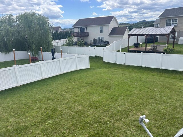 135 Clara Ct, Harrisonburg, VA 22802 - view of yard with a gazebo