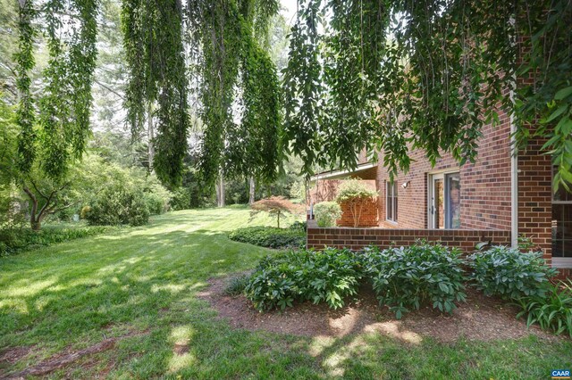 560 Worthington Dr, Charlottesville, VA 22903