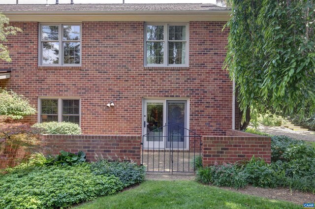 560 Worthington Dr, Charlottesville, VA 22903