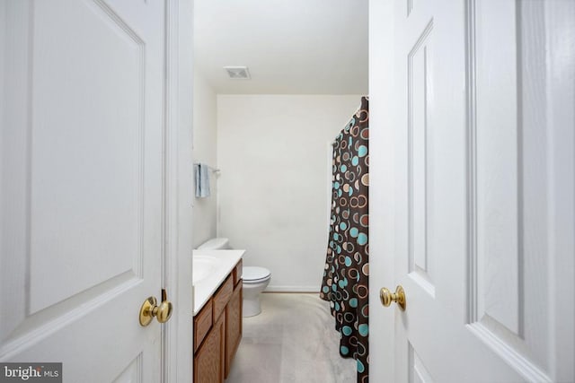 7207 Finch Ln, Fredericksburg, VA 22407 - full bath with vanity, toilet, and baseboards