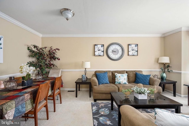 7207 Finch Ln, Fredericksburg, VA 22407 - carpeted living room featuring crown molding and baseboards
