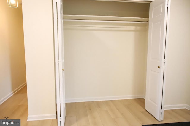 377 Cleveland St, Warrenton, VA 20186 - view of closet