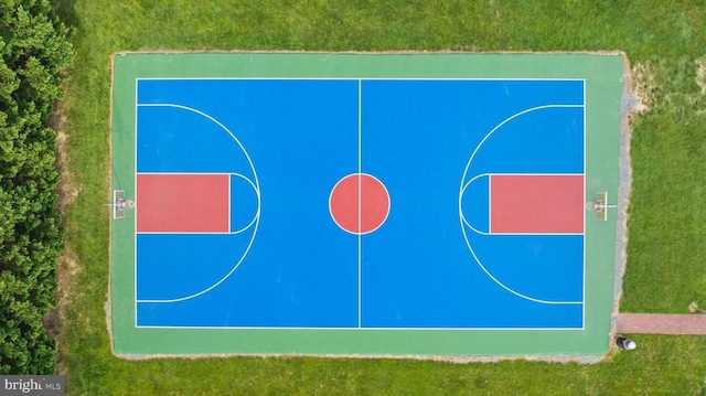 11606 New Bond St, Fredericksburg, VA 22408 - view of sport court featuring community basketball court