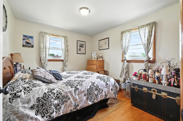 5226 Dogwood Dr, Mount Jackson, VA 22842 - bedroom featuring wood finished floors