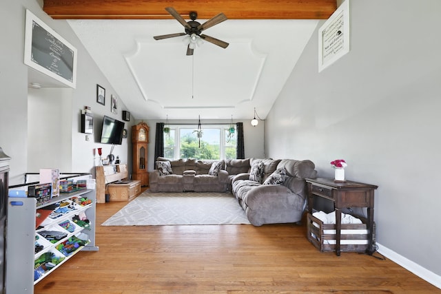 5226 Dogwood Dr, Mount Jackson, VA 22842 - living room with ceiling fan, light wood-type flooring, and lofted ceiling