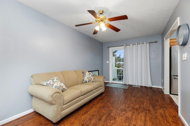 88 Ashleigh Dr, Waynesboro, VA 22980 - living room with a ceiling fan, wood finished floors, and baseboards