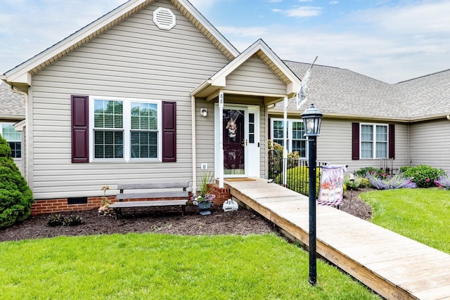 88 Ashleigh Dr, Waynesboro, VA 22980 - view of front of property featuring a front yard and crawl space