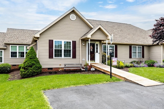 88 Ashleigh Dr, Waynesboro, VA 22980 - view of front facade featuring a front lawn, a shingled roof, and crawl space