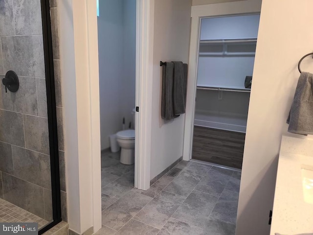 150 Winchester Trl, Mineral, VA 23117 - bathroom with a shower stall and a walk in closet