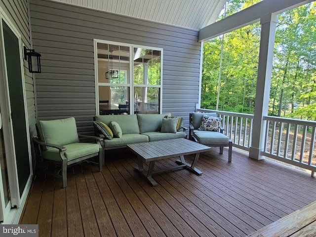 150 Winchester Trl, Mineral, VA 23117 - sunroom with an outdoor living space and vaulted ceiling