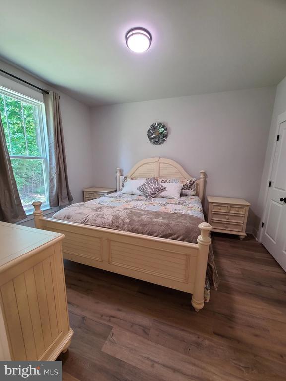 150 Winchester Trl, Mineral, VA 23117 - bedroom featuring dark wood-style flooring
