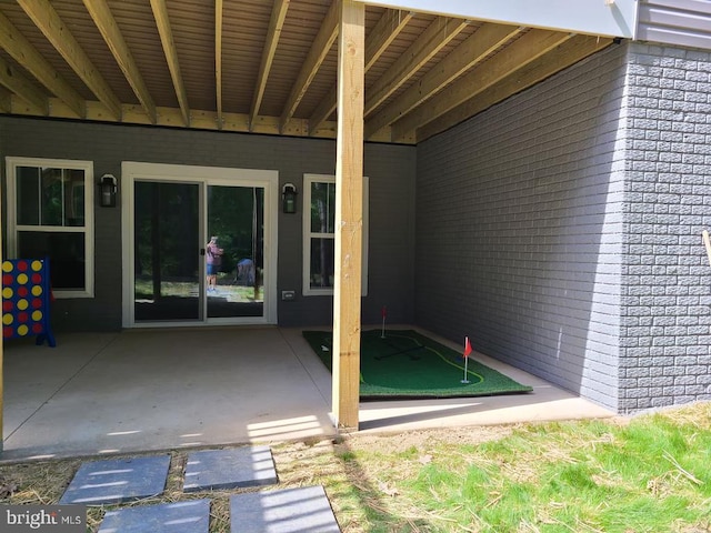 150 Winchester Trl, Mineral, VA 23117 - view of patio with a putting area