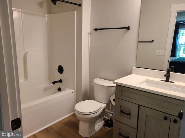 150 Winchester Trl, Mineral, VA 23117 - full bath featuring vanity, wood finished floors, and shower / bathtub combination