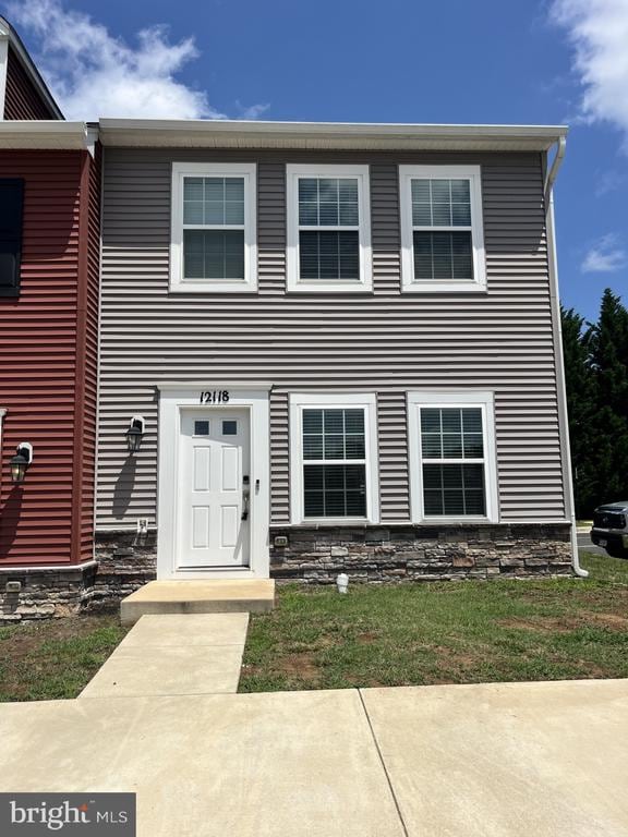 12118 Bowling Farm Ct, Fredericksburg, VA 22407 - photo 1