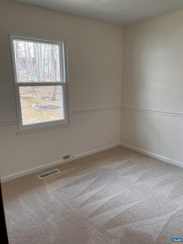 4646 Woods Edge Rd, Troy, VA 22974 - carpeted empty room featuring baseboards
