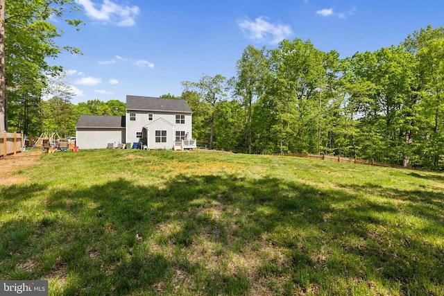 12929 Pipe Run Dr, Fredericksburg, VA 22407 - view of green lawn