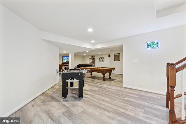 rec room with recessed lighting, pool table, light wood-style floors, and baseboards