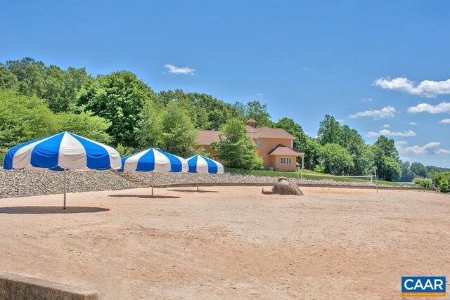 69 Laguna Rd, Palmyra, VA 22963