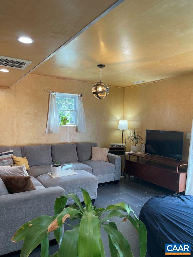 815 Ridge St, Charlottesville, VA 22902 - living area featuring recessed lighting