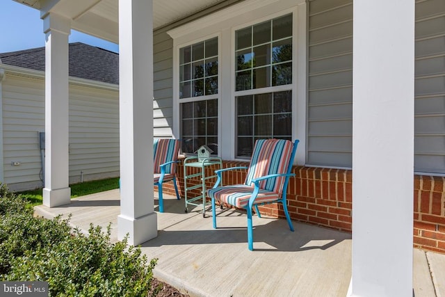 6104 New Berne Rd, Fredericksburg, VA 22407 - view of patio featuring a porch