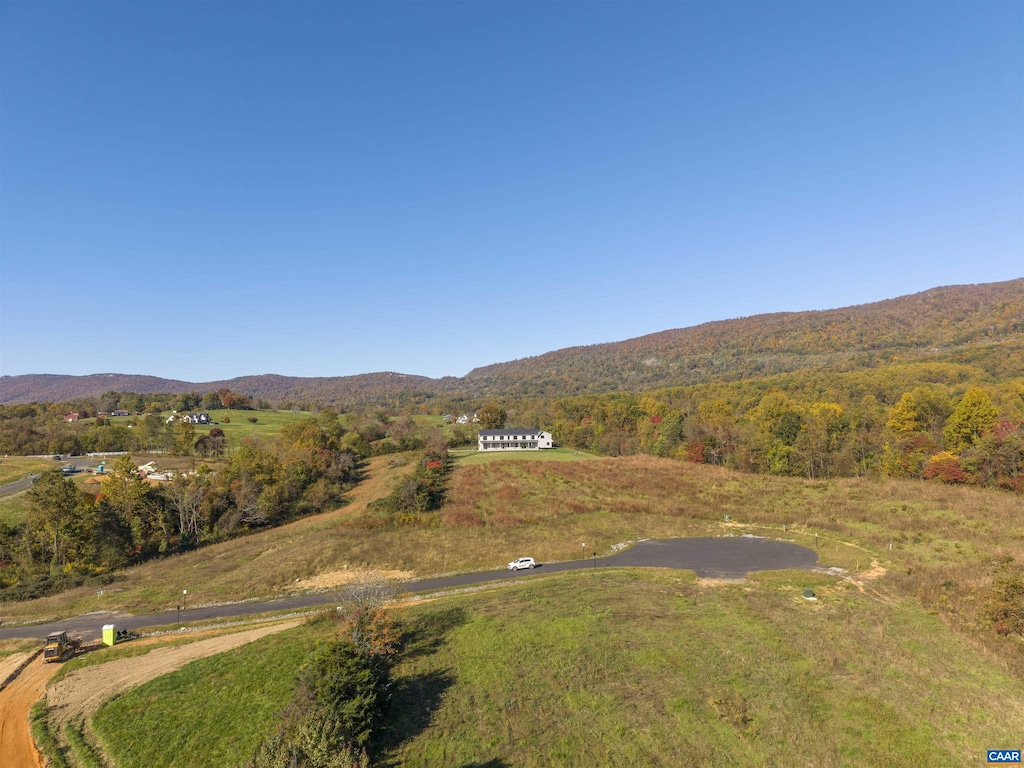 3B Goodloe Ln, Afton, VA 22920