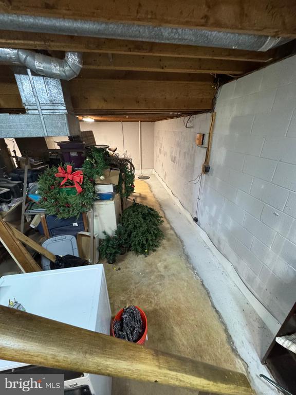 7880 Sir Topas Dr, Warrenton, VA 20186 - unfinished basement featuring concrete block wall