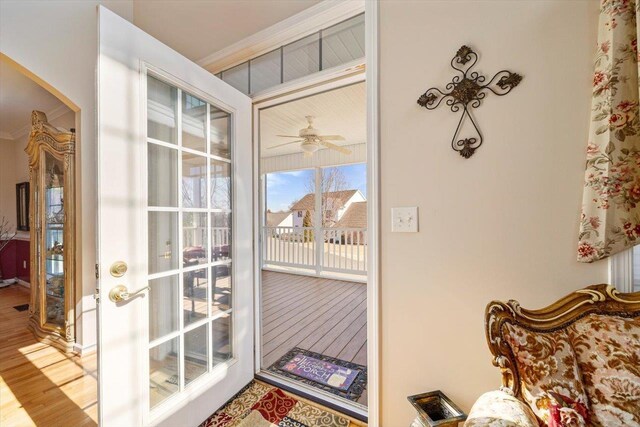 102 Shawn Cir, Staunton, VA 24401 - doorway featuring crown molding, ceiling fan, and wood finished floors