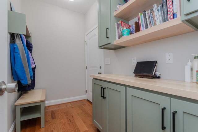 washroom featuring light wood-type flooring