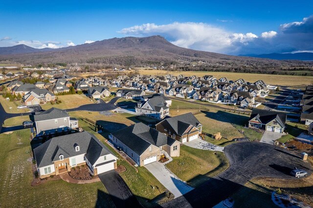 bird's eye view featuring a mountain view