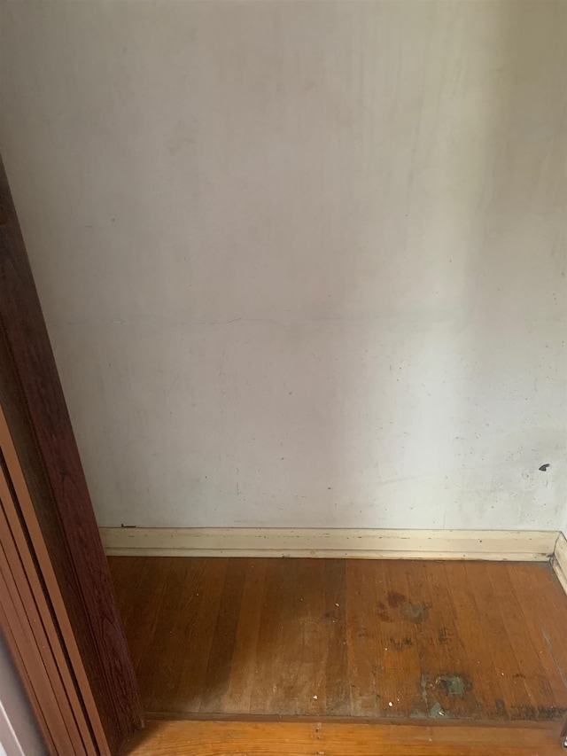 471 Gay St E, Harrisonburg, VA 22802 - details with wood finished floors and baseboards
