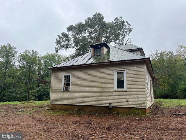 view of side of home