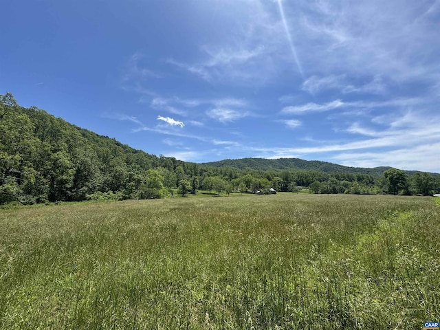 91 Kidd Ln, Roseland, VA 22967