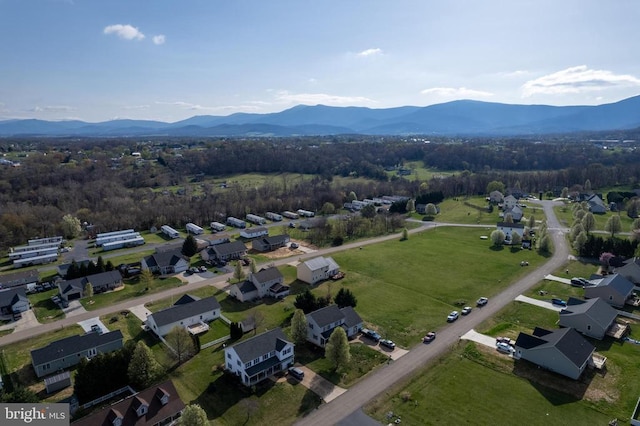 114 Wanda St W, Stanley, VA 22851 - aerial view of property and surrounding area with a mountainous background