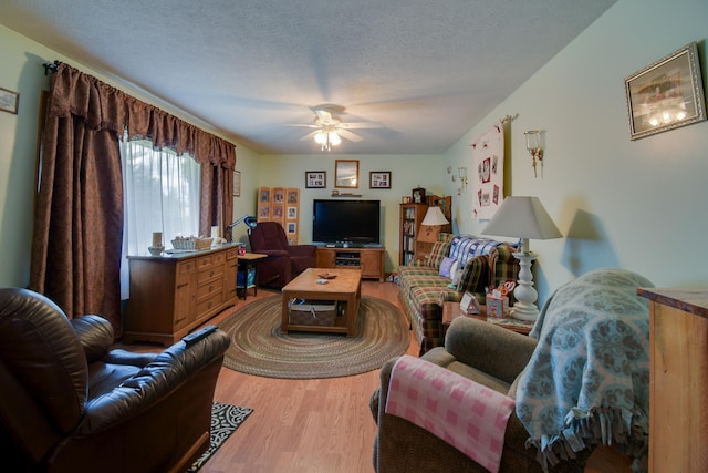 7543 River Hill Ln, Weyers Cave, VA 24486 - photo 2