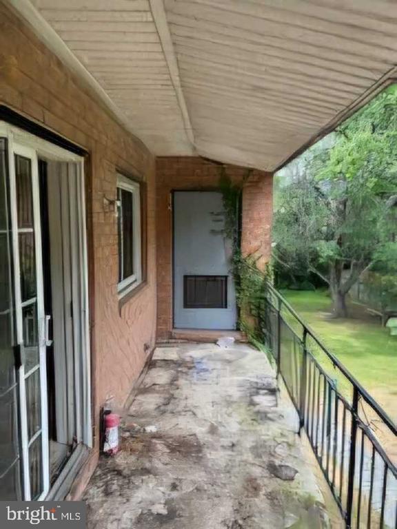 641 Waterloo Rd Unit 332, Warrenton, VA 20186 - photo 3
