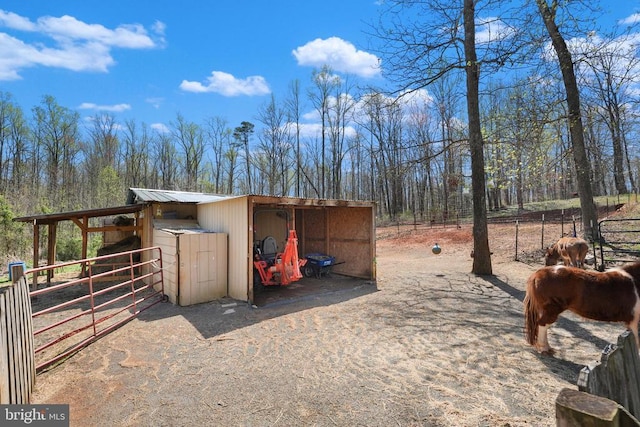 view of outdoor structure with an outdoor structure and an exterior structure