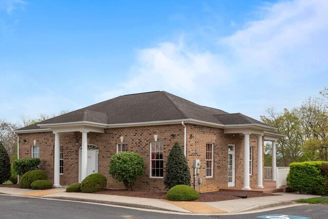 521 Hickory Grove Cir, Harrisonburg, VA 22801 - view of side of property with brick siding and a shingled roof