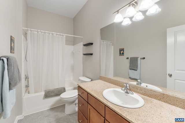 bathroom featuring toilet, shower / bath combo with shower curtain, vanity, tile patterned floors, and an inviting chandelier