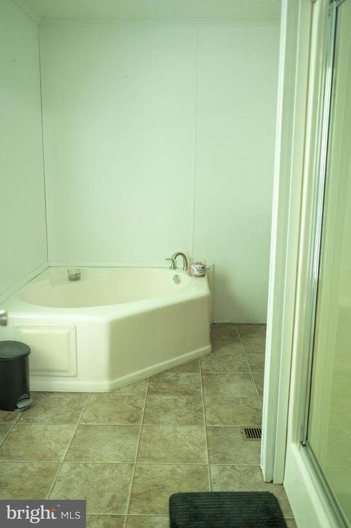 32257 Indiantown Rd, Locust Grove, VA 22508 - photo 5