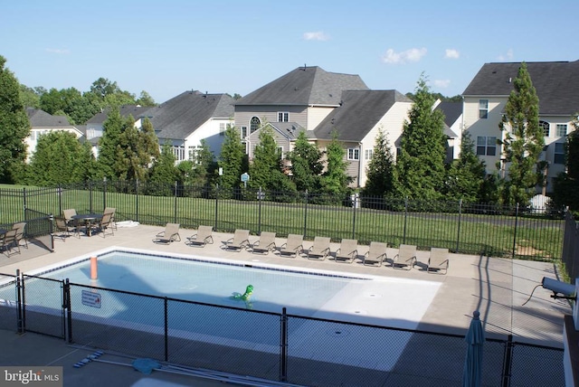 9528 Fall Haven Rd, Fredericksburg, VA 22407 - community pool featuring a patio and a residential view