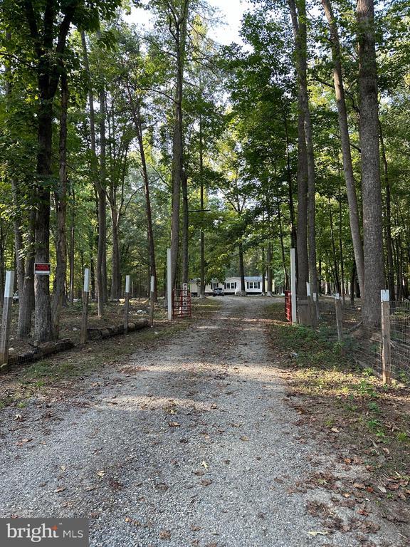 9713 Duerson Ln, Partlow, VA 22534 - photo 17