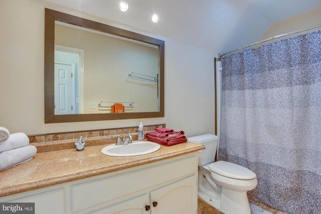 47 Marwood Dr, Palmyra, VA 22963 - bathroom featuring toilet, a shower with curtain, vanity, and vaulted ceiling