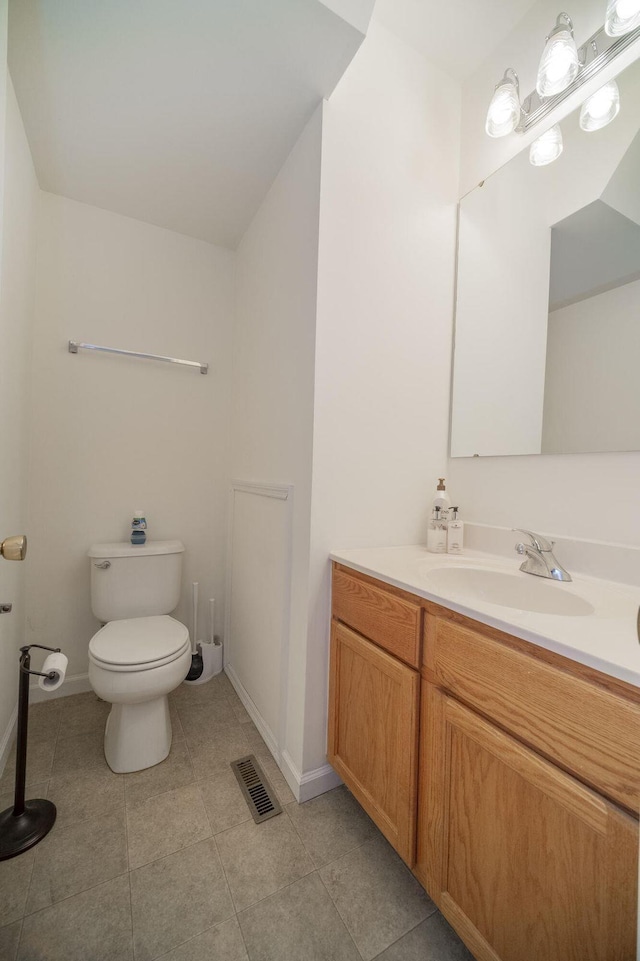 25-4 Beverly Ct Unit 25-4, Lexington, VA 24450 - bathroom with vanity and tile patterned flooring