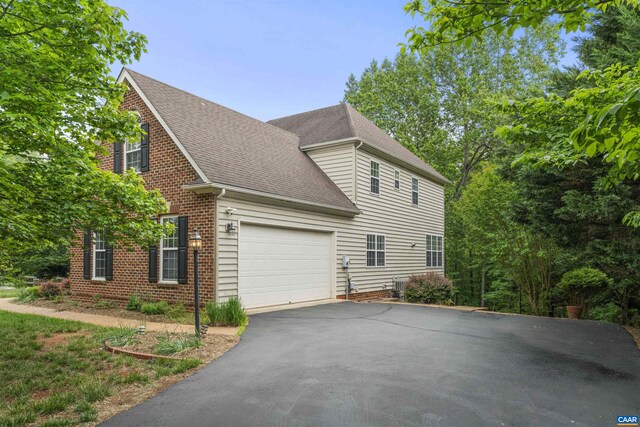 2005 Bentivar Dr, Charlottesville, VA 22911