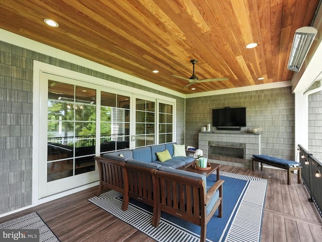 11109 Vanderbilt Cv, Spotsylvania, VA 22551 - wooden terrace with an outdoor living space and ceiling fan